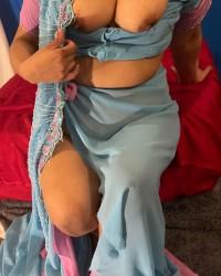 Gambar bokep Hot! UK Desi in Blue Saree - Booby Day! terbaru 2020