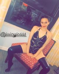 Foto xxx Shower shoot w/ Pornhub model Juicy Josss (JuicyJosssxxx onSnapchat 2020