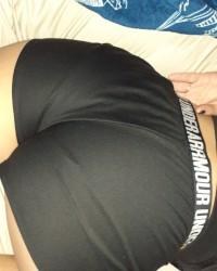 Poto sex Sexy Gym Shorts on White Ass and Thighs indah