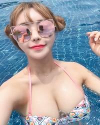 Poto bokep korean bikini girl kualitas tinggi