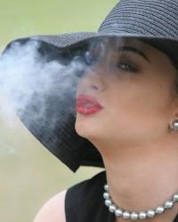 Lihat foto sex Celebrity smoking:- Sandra arab singer hot smoking terbaru 2020