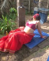 Foto sex indah Indian public nude show bhabhi mumbai hot