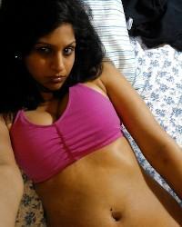 Download gambar bokep Indian Cam Girl hot