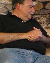 Lihat poto sex I am selling a collection of videos of this fat old man 25  euros HD
