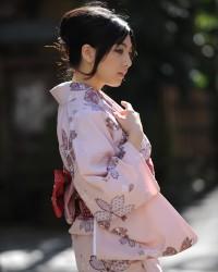 Download foto bugil Saori Hara Kimono kualitas tinggi