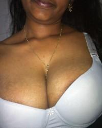 Foto xxx hot Malaysia tamil girl boobs 2020