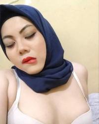 Foto sex Tante jilbab 2020