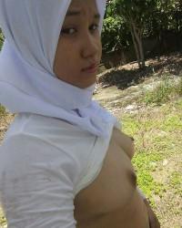 Foto sex indah Jilbab putih desa hot