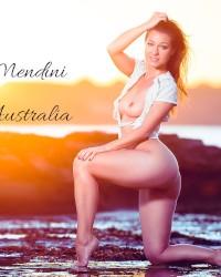Download gambar bokep Melisa Mendini - Sunrise Australia hot