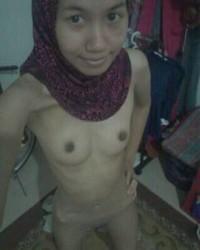 Foto bokep HD indonesian naked big boobs part 2 2020